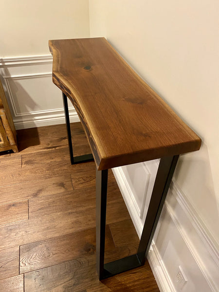 Angled Top View, Walnut Live Edge Sofa Bar Table