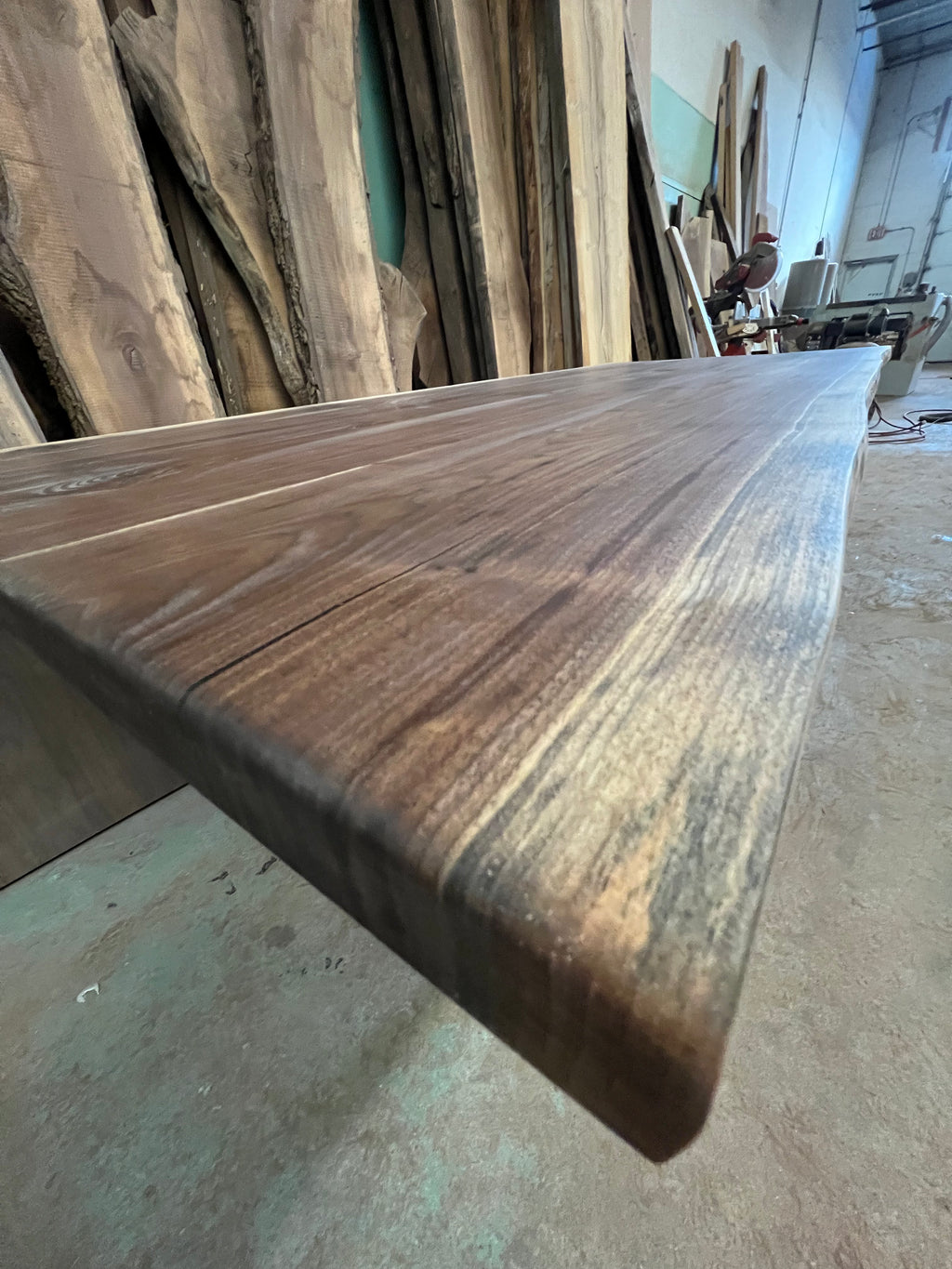 Live Edge Dining Tables