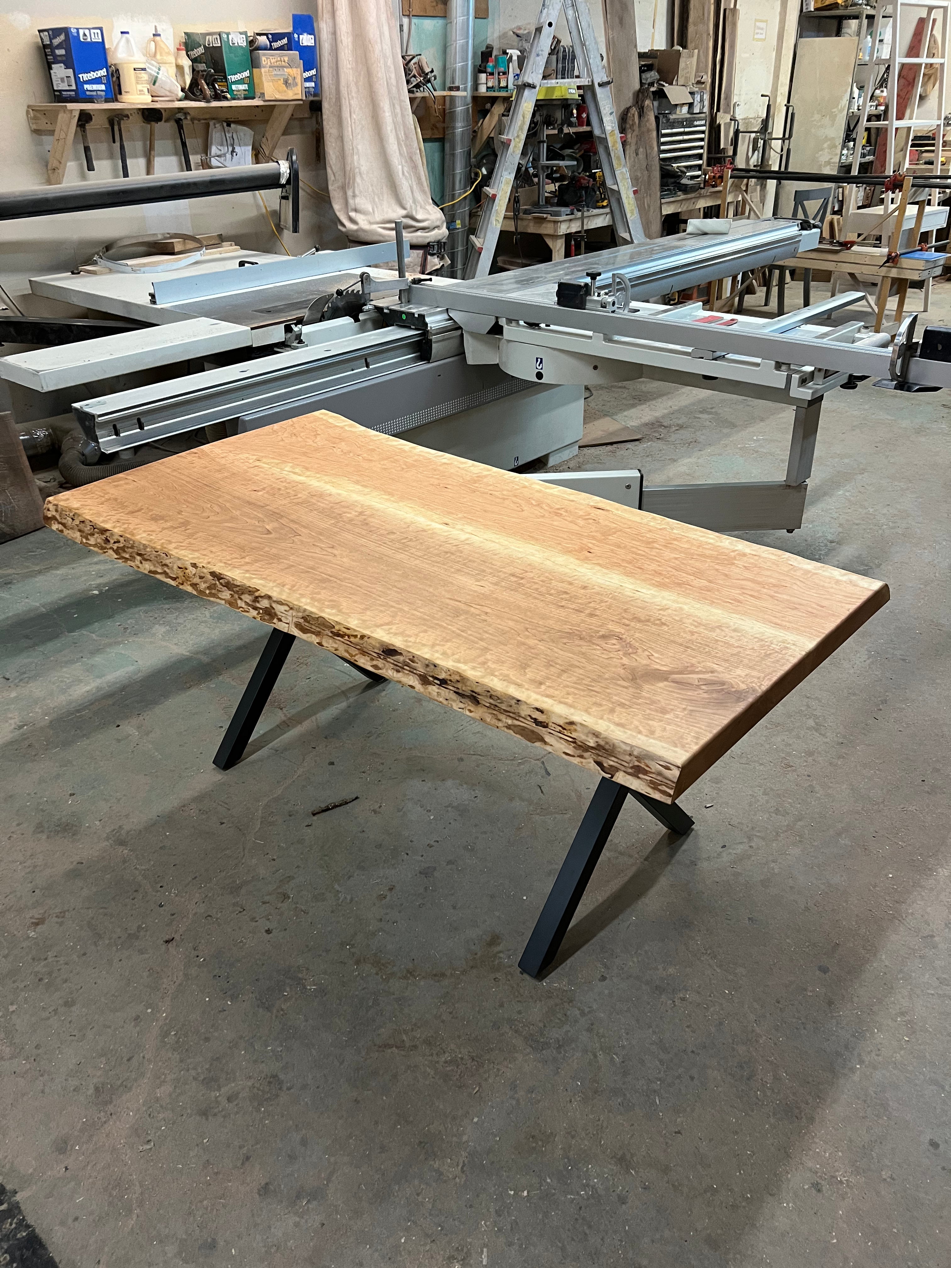 Live Edge Dining Tables
