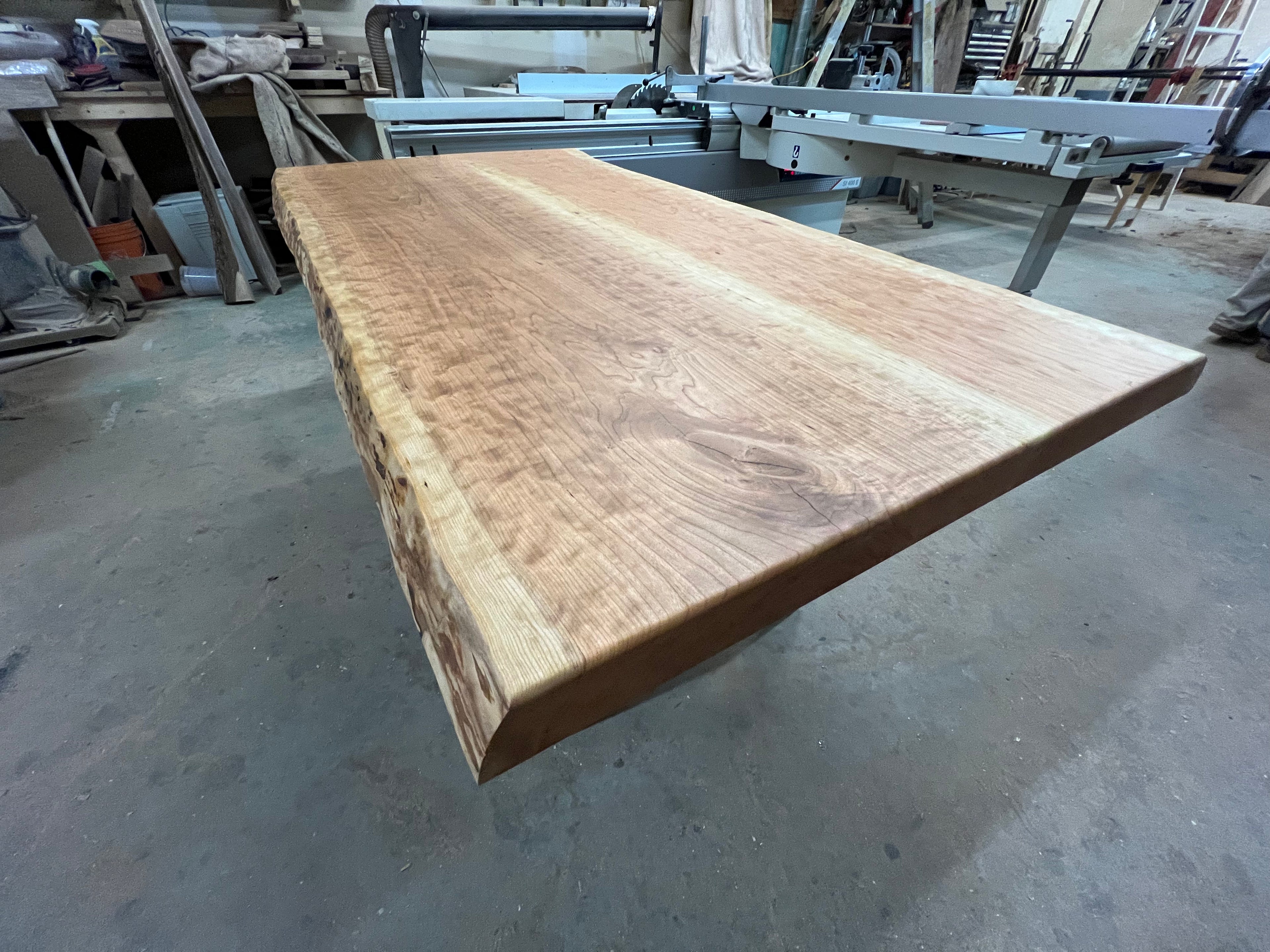 Live Edge Dining Tables