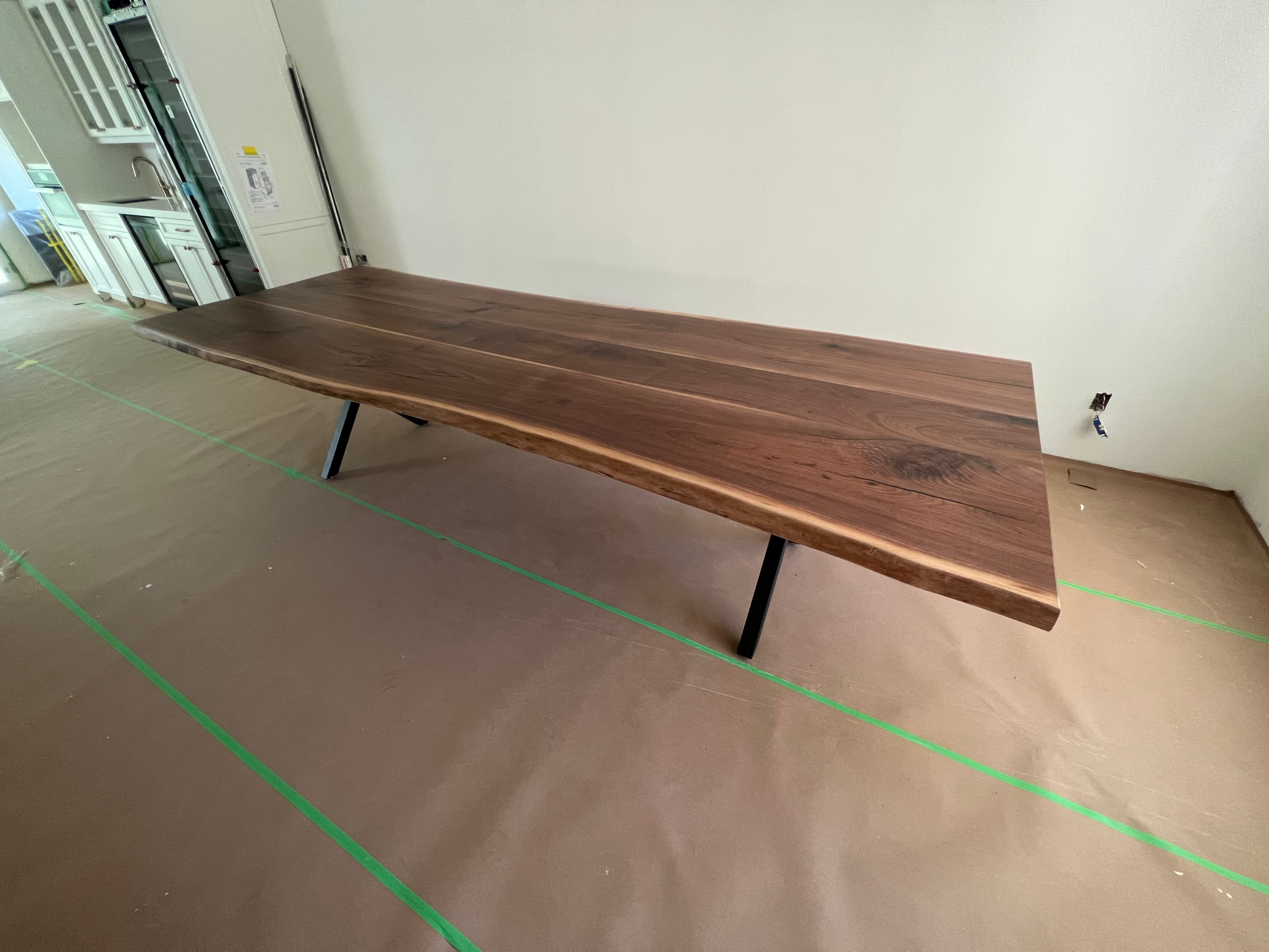 Live Edge Dining Tables