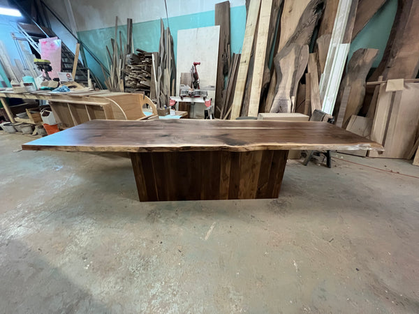 Live Edge Dining Tables