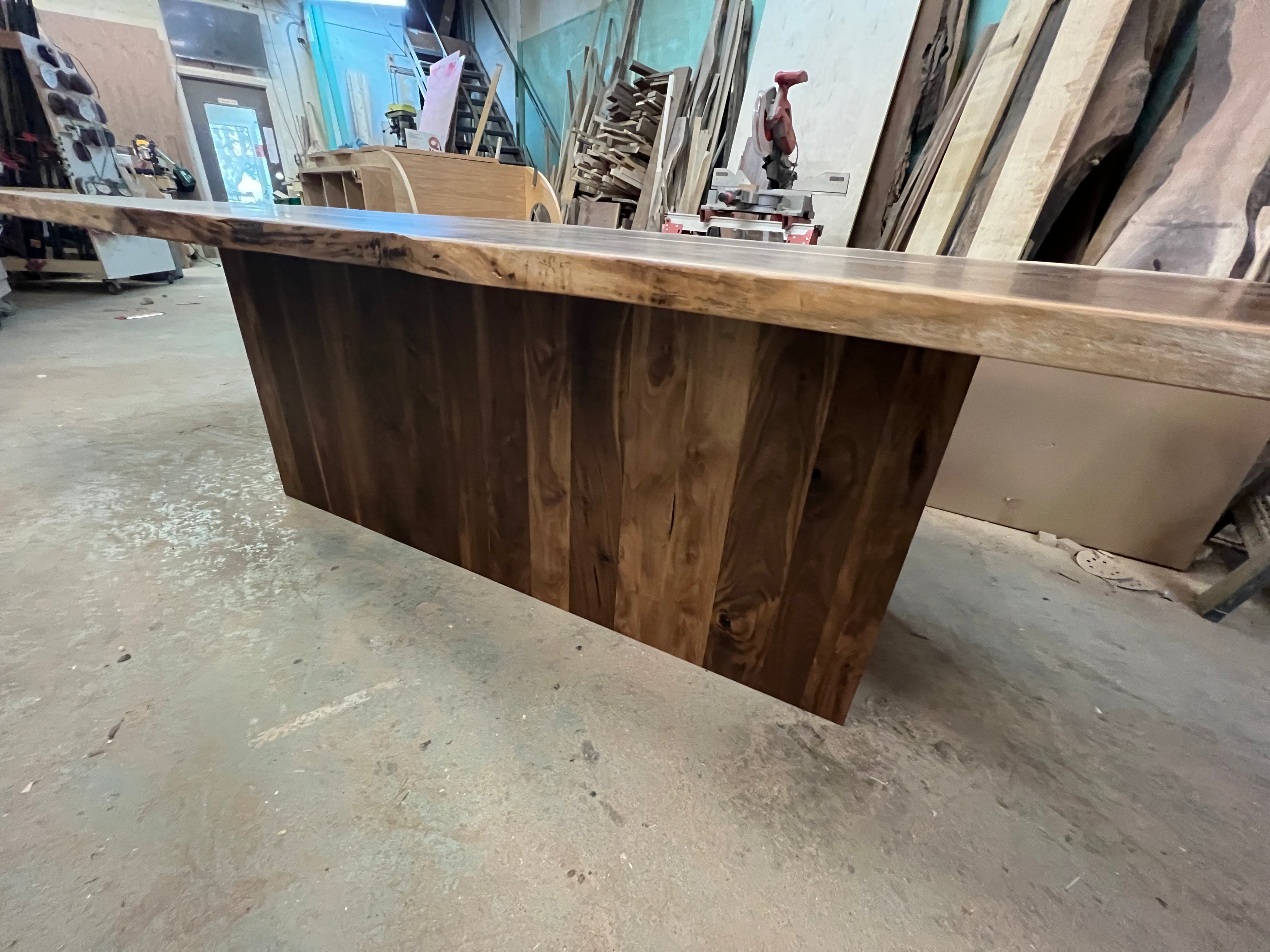 Live Edge Dining Tables