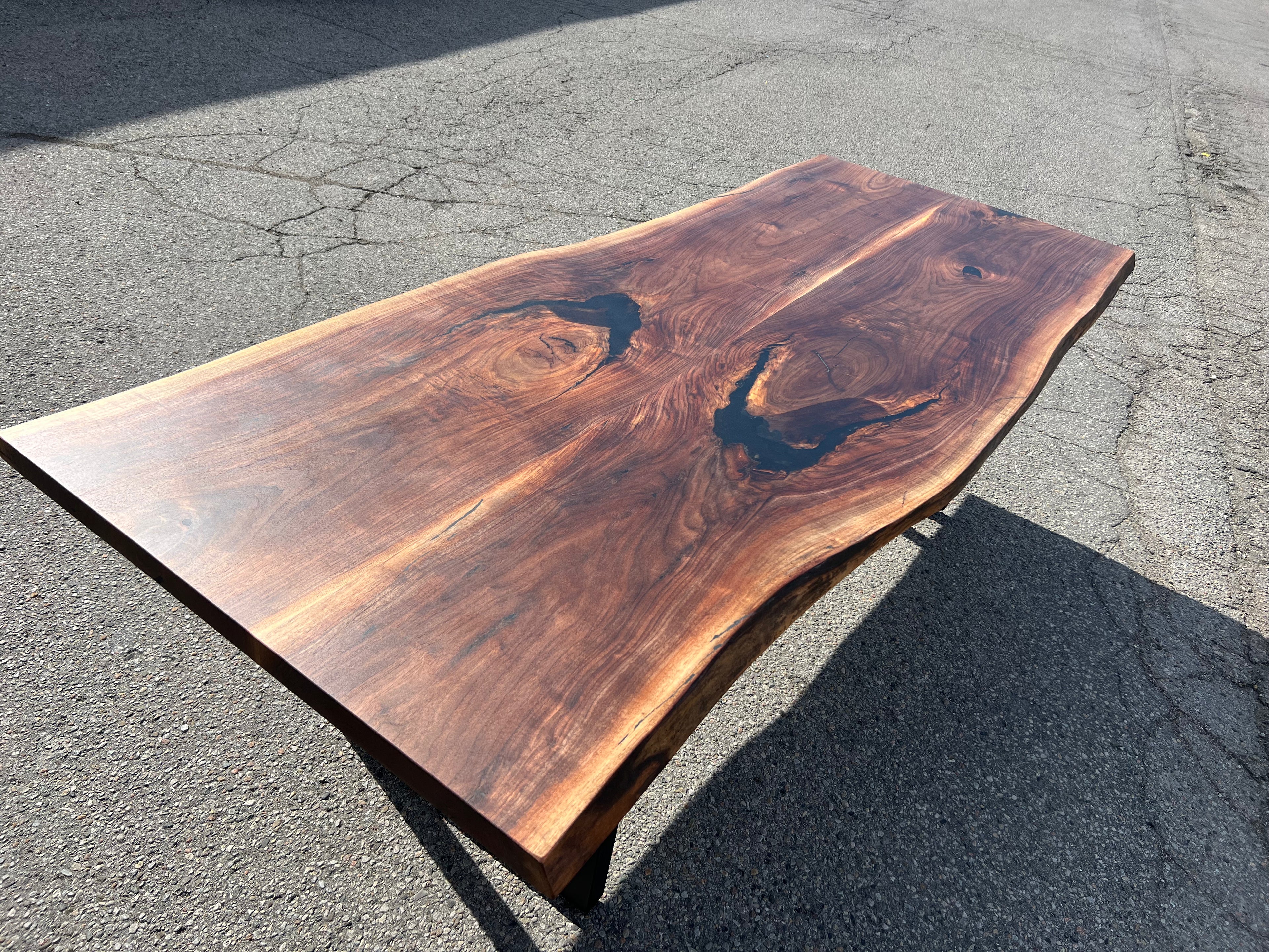 Live Edge Dining Tables
