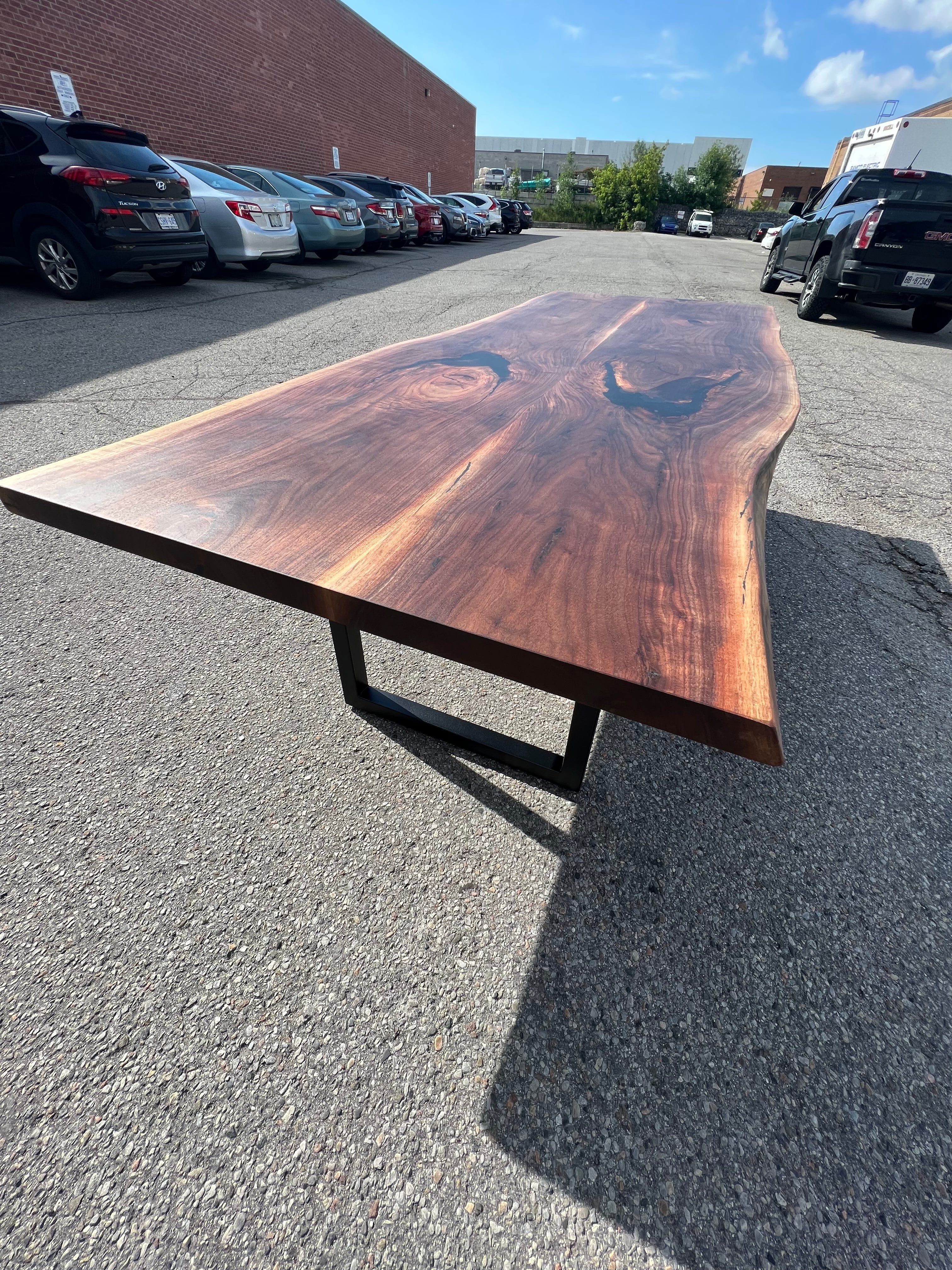 Live Edge Dining Tables