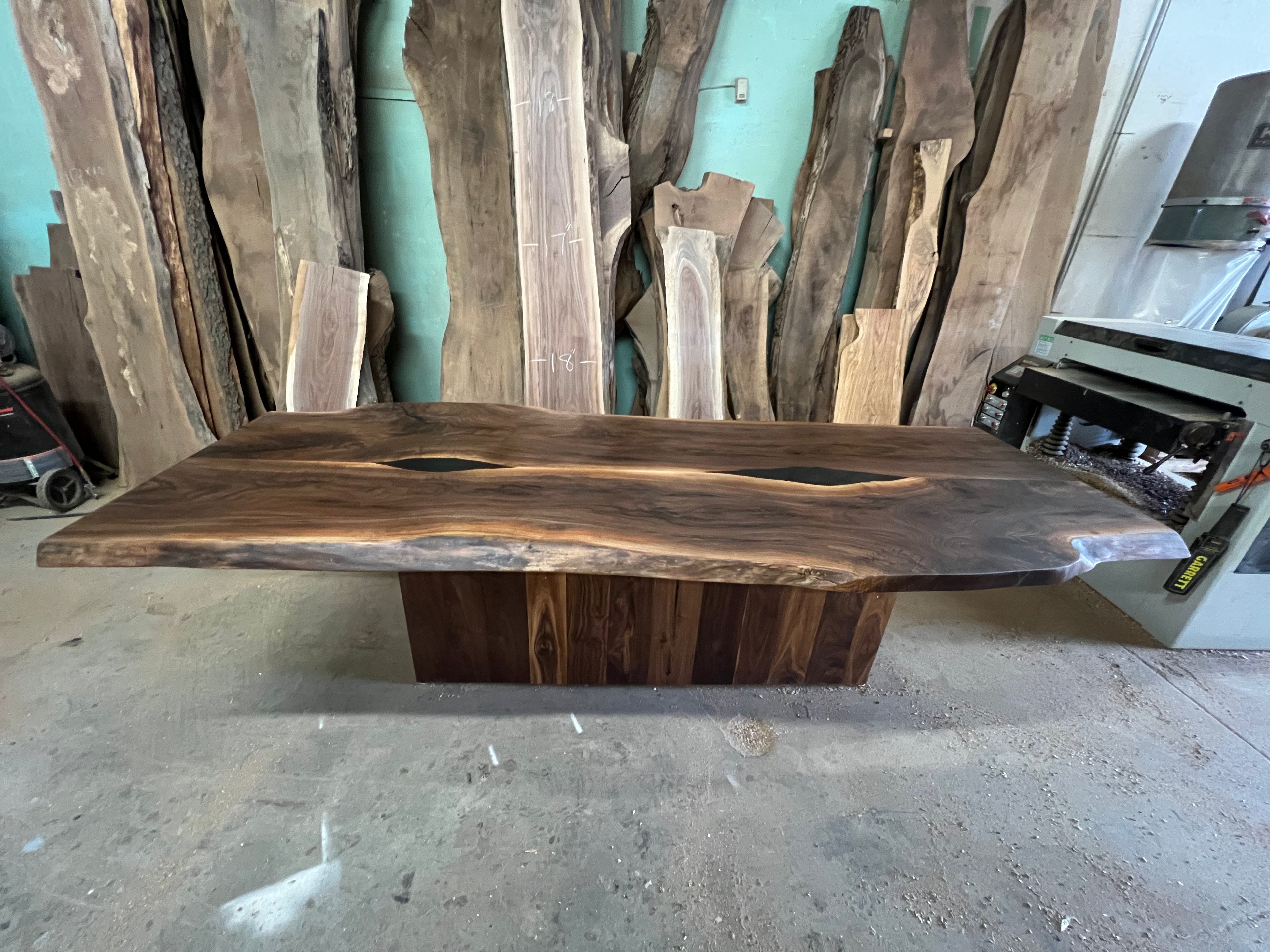 Live Edge Dining Tables