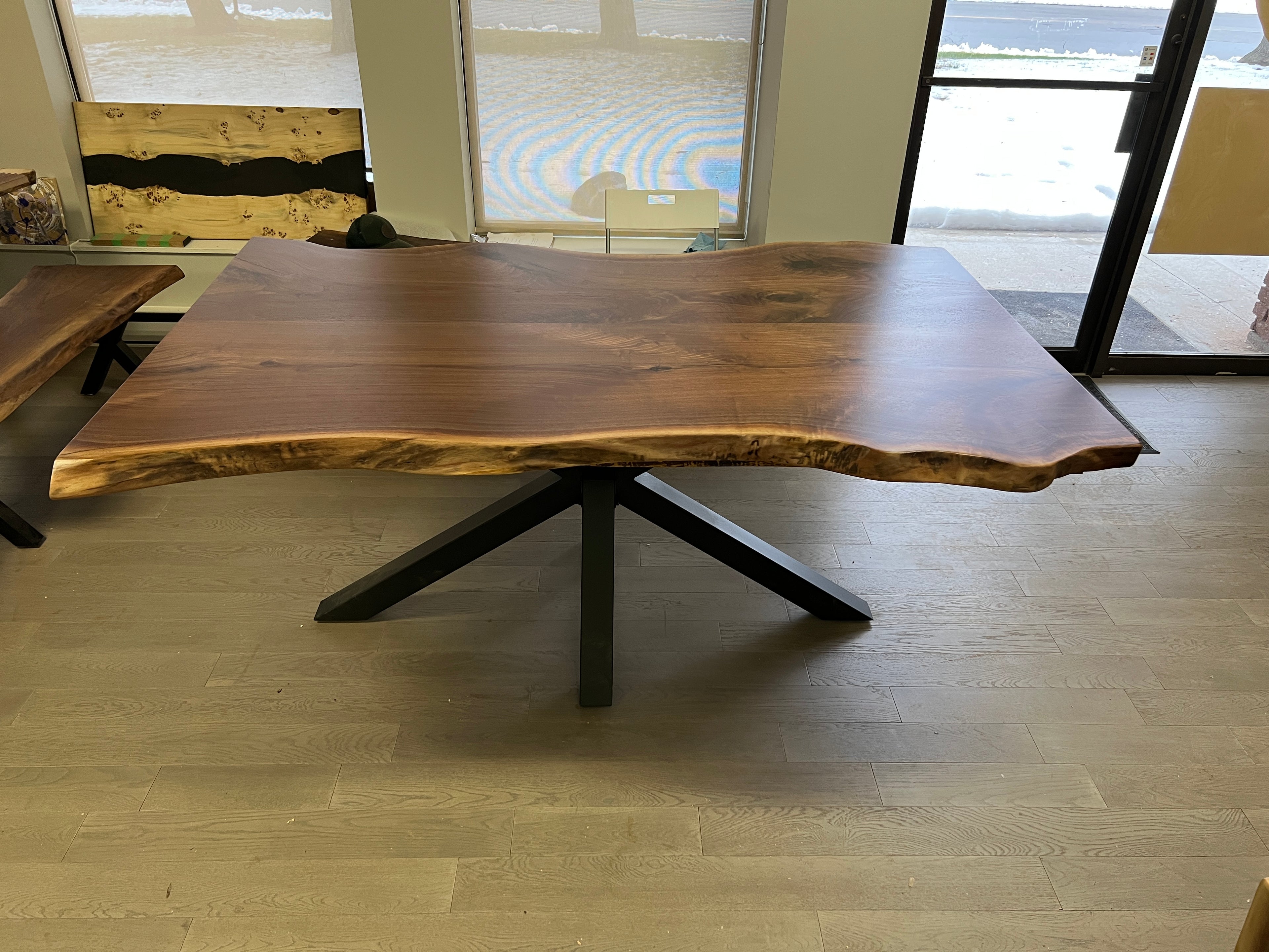 Live Edge Dining Tables