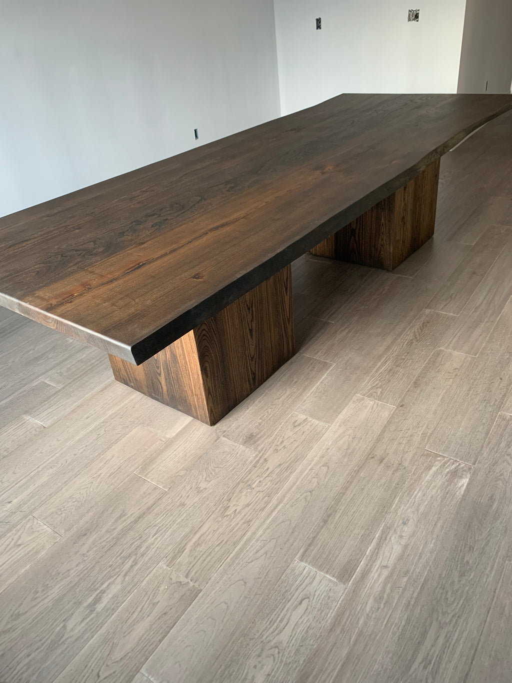 Live Edge Dining Tables