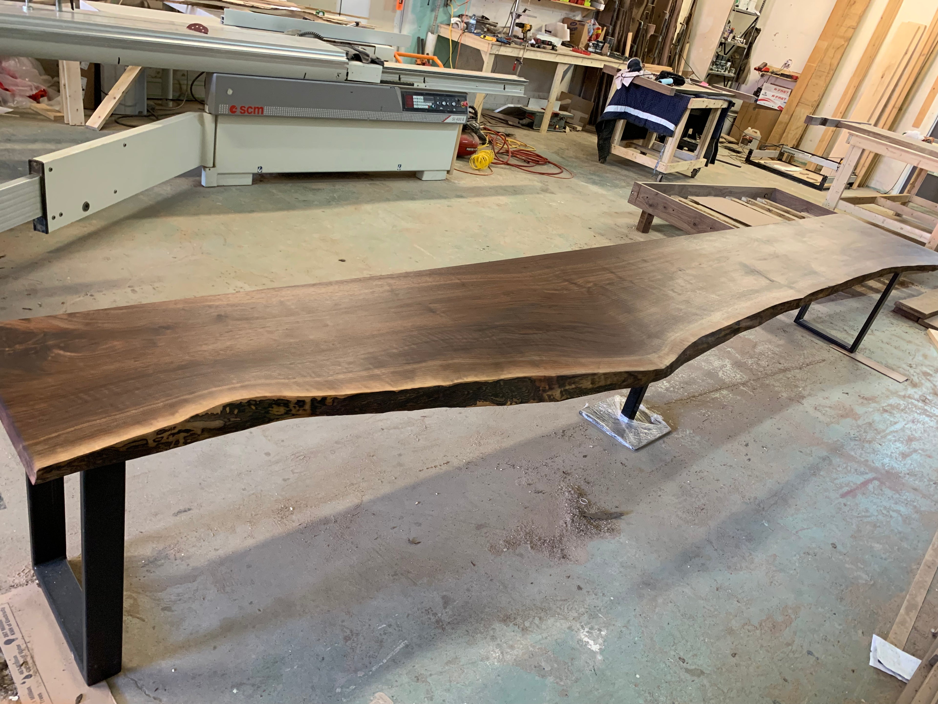 Live Edge Dining Tables