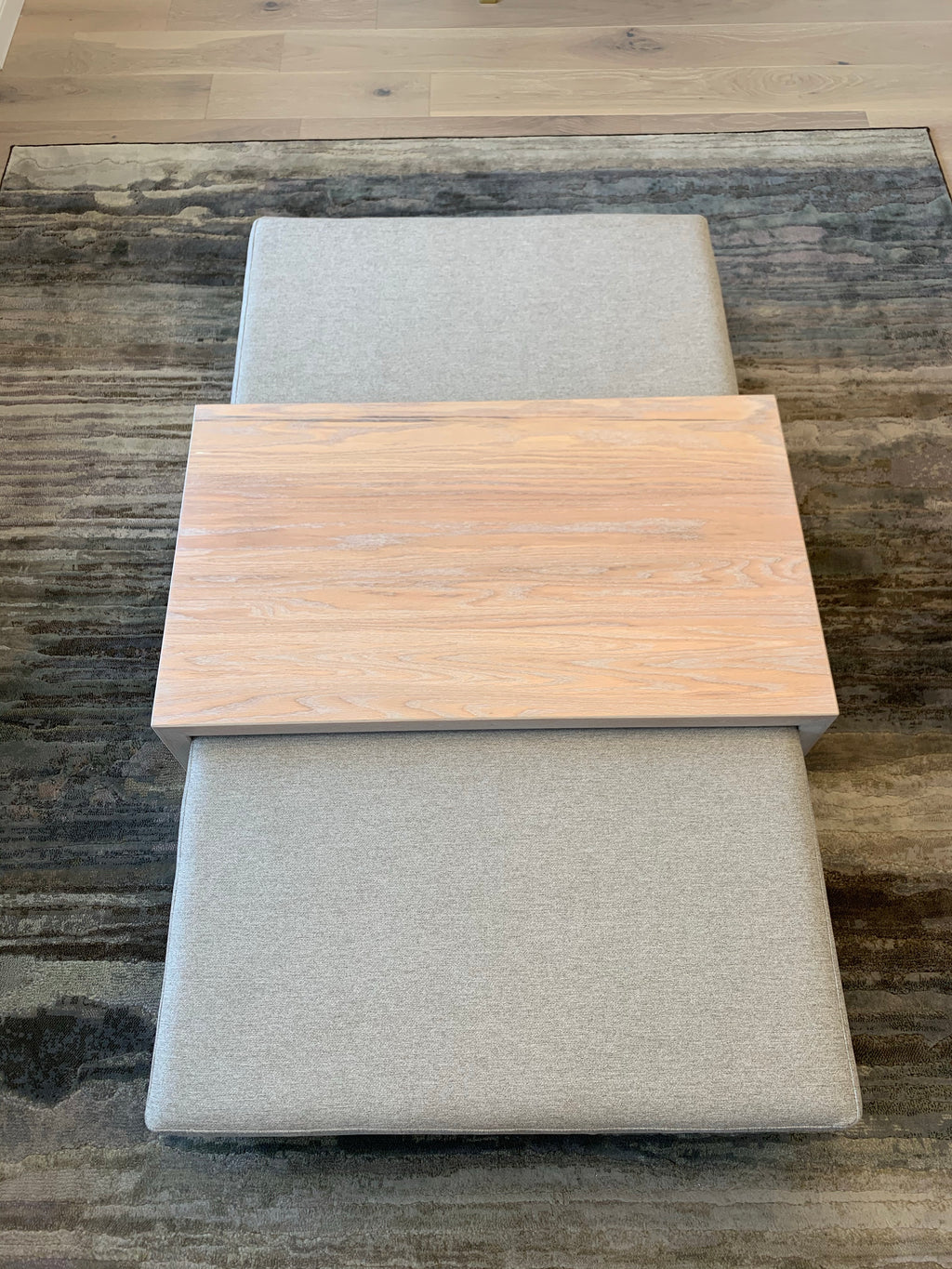 Ottoman with solid Oak coffee table